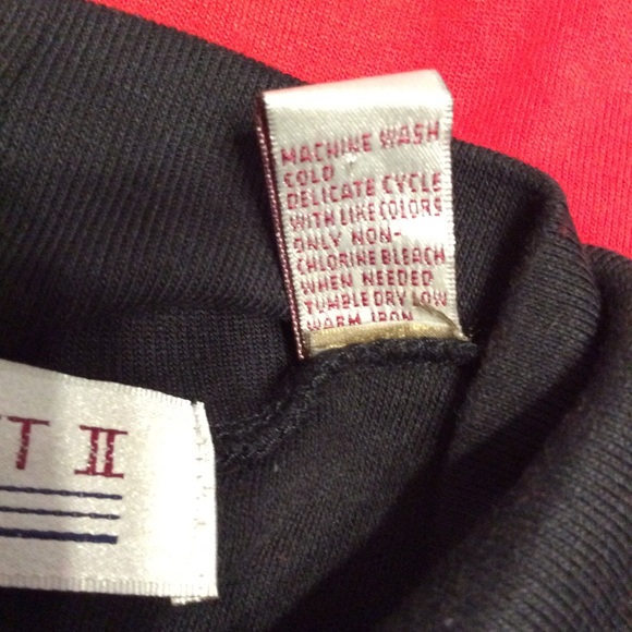 Christmas black Tee shirt w/ embellishments - Picture 3 of 8